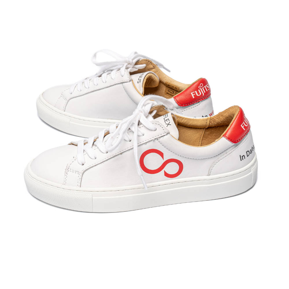 FUJITSU Sneaker