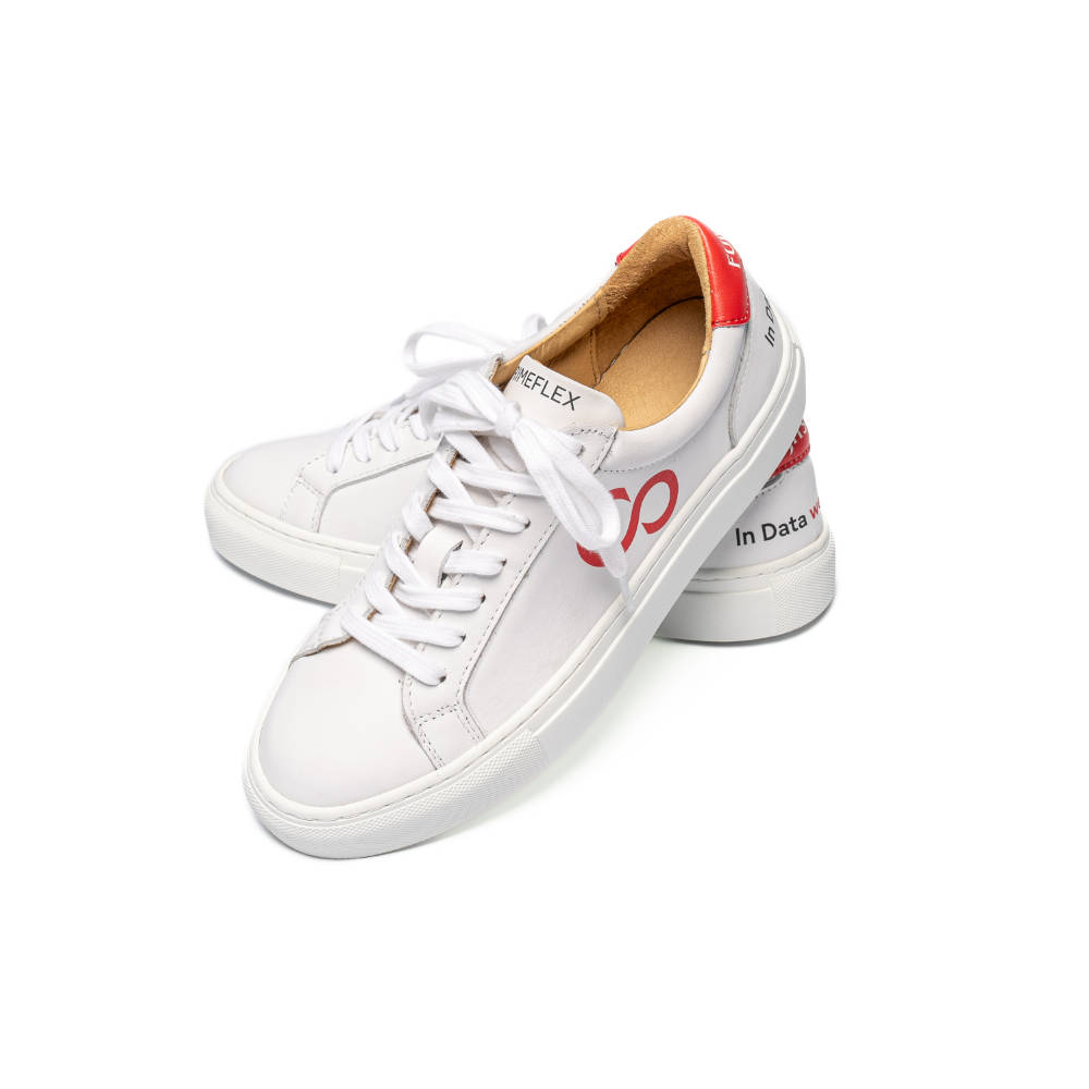 FUJITSU Sneaker